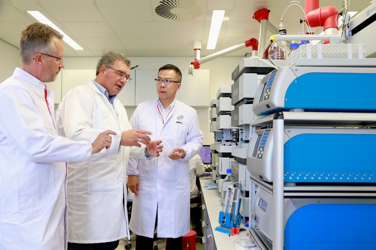 加碼科技研發 乳業品牌助力嬰配粉產業提質升級