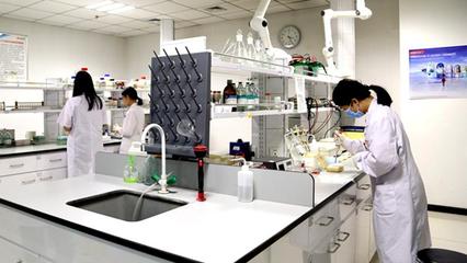 以嶺藥業(yè)上榜河北省科技領軍企業(yè)名單